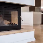 Deluxe Flat